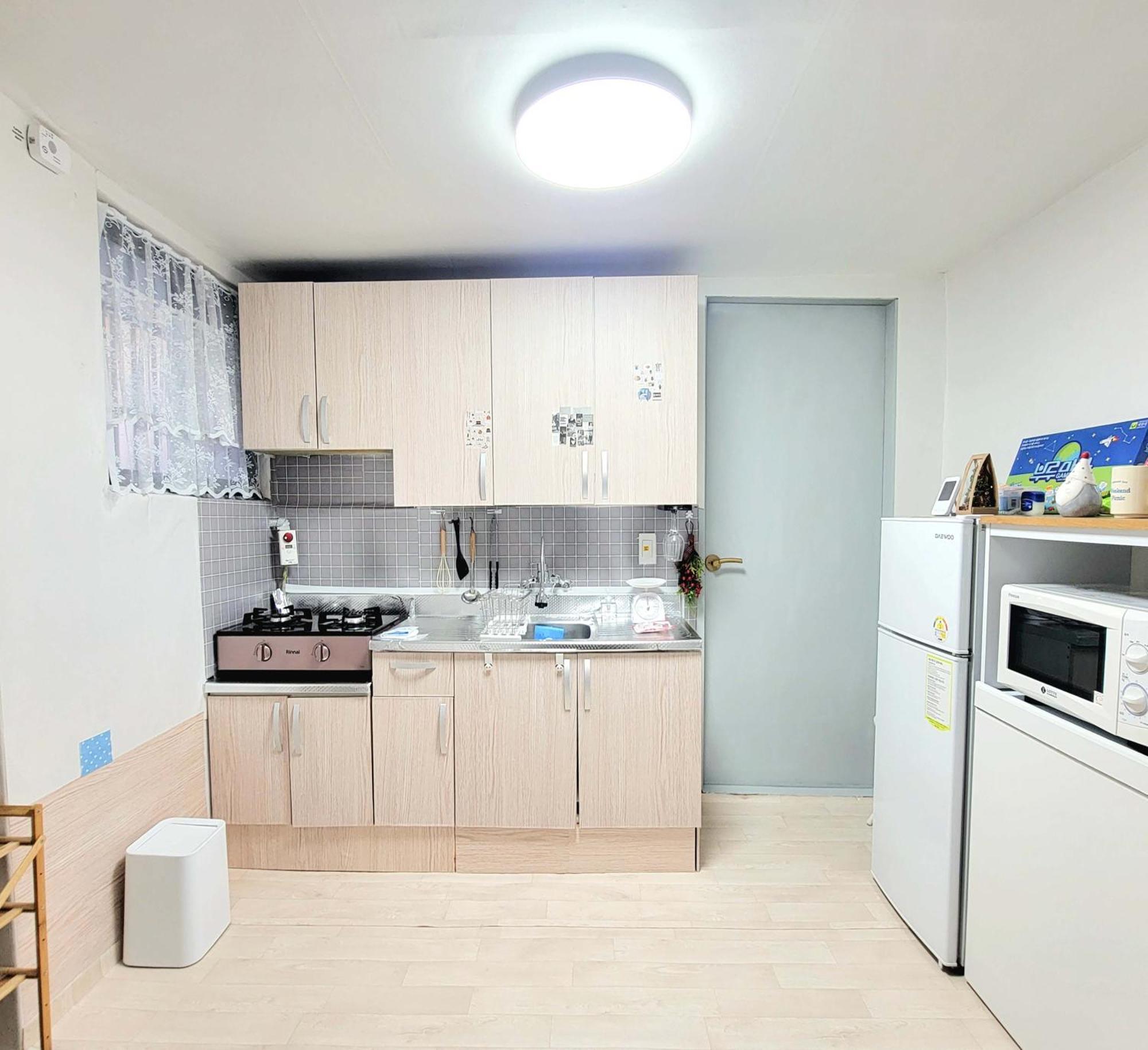 Best, Private, 2rooms, Gangnams,7minutes, 4persons Villa Seoul